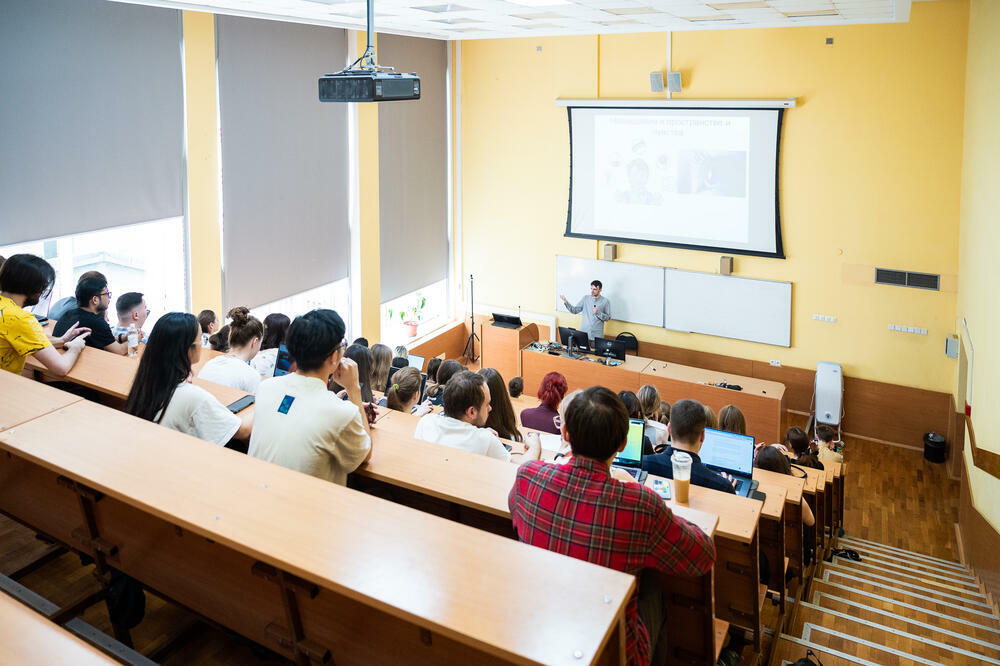 Лекции в ИКН