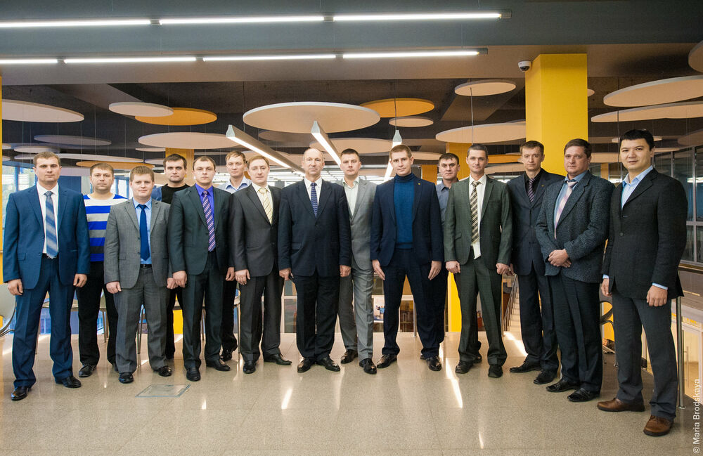 На фотографии группа слушателей Центра переподготовки и повышения квалификации