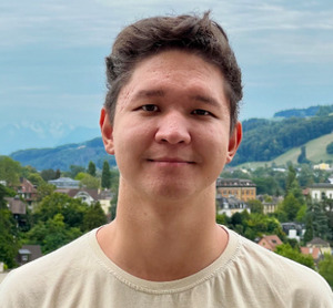 Садыков Жакыпбек